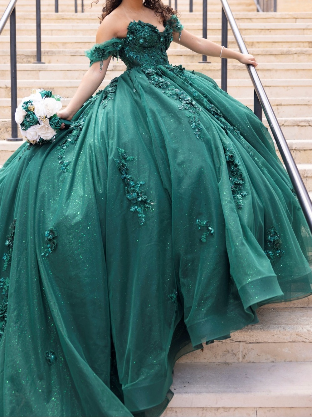 Quinceanera Emerald Ball Gown Dress with bouquet (ramo) & crown